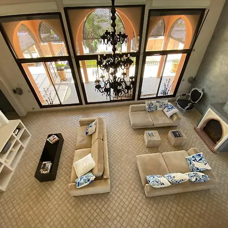 Ebene, 9 Couple Only Au Village Naturiste Hotel typu riad