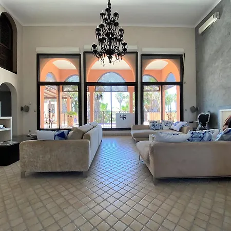 Ebene, 9 Couple Only Au Village Naturiste Hotel typu riad 3*