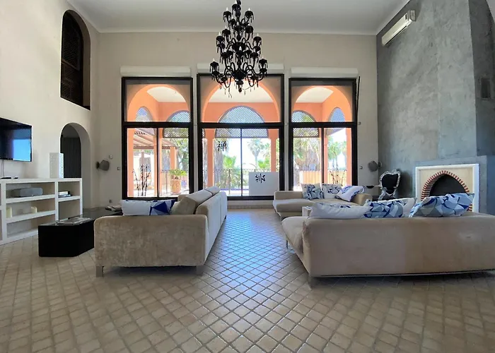 Ebene, 9 Couple Only Au Village Naturiste Hotel typu riad 3*