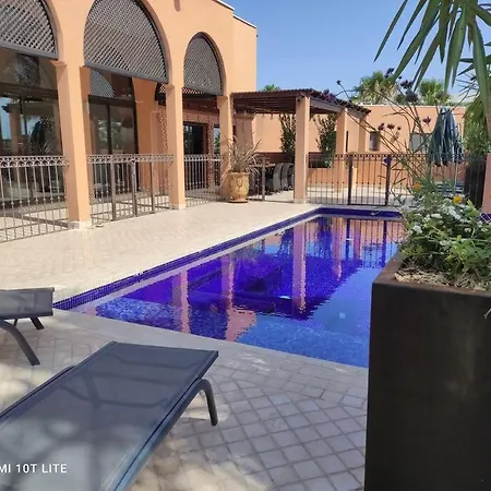 Ebene, 9 Couple Only Au Village Naturiste Riad Agde