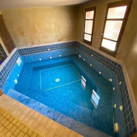 Ebene, 9 Couple Only Au Village Naturiste *