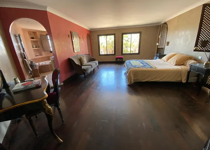 Ріад Ebene, 9 Couple Only Au Village Naturiste 3*